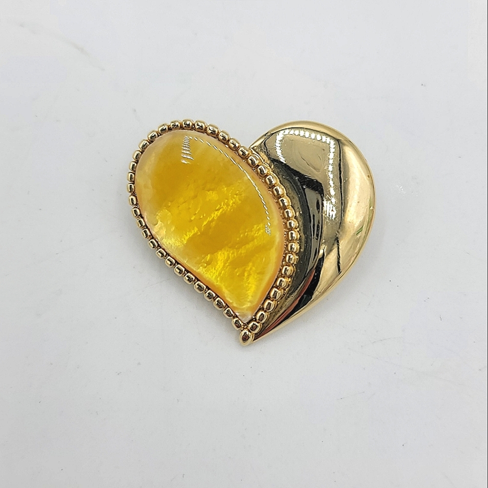 Gold Tone Heart Brooch with Yellow Lucite Accent 80s Vintage Pin